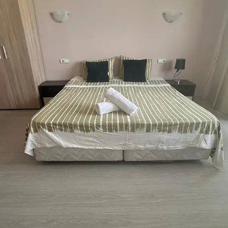 корал Apartmanhotel Obzor